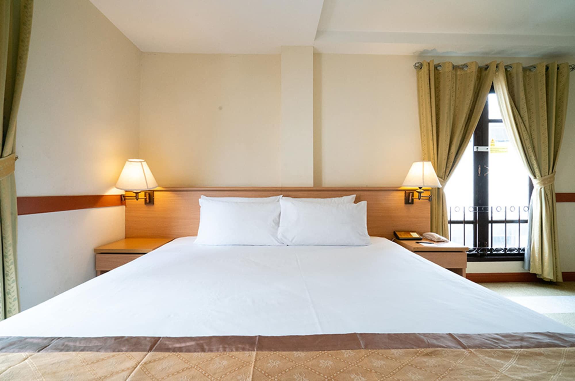 The Ecotel Bangkok Luaran gambar